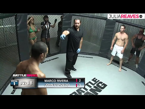 ❤️ Ultimate Fighter akimtosa msichana nambari baada ya pigano ulingoni Pono fb ❤